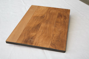 Medium Rimu Board