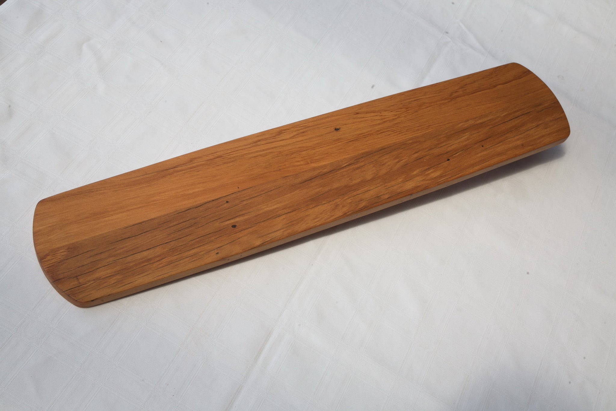 Medium Rimu Board with Rounded Edges